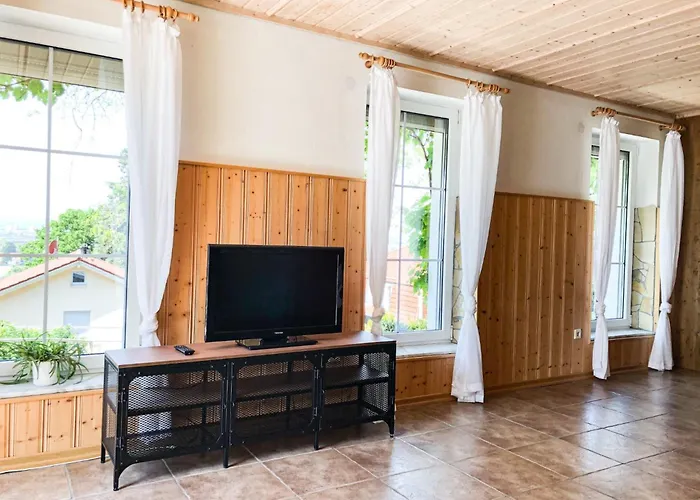 דירה Gemuetliche In Niederpoyritz Mit Garten By Interhome *