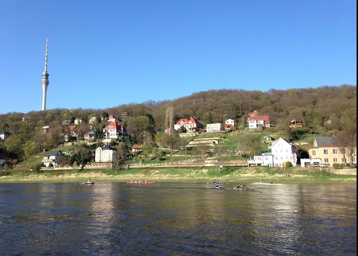 Gemuetliche In Niederpoyritz Mit Garten By Interhome * דרזדן