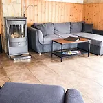 Gemuetliche In Niederpoyritz Mit Garten By Interhome *