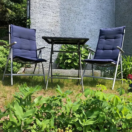 Gemuetliche In Niederpoyritz Mit Garten By Interhome Lejlighed *