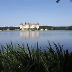 아파트 Gemuetliche In Niederpoyritz Mit Garten By Interhome 드레스덴